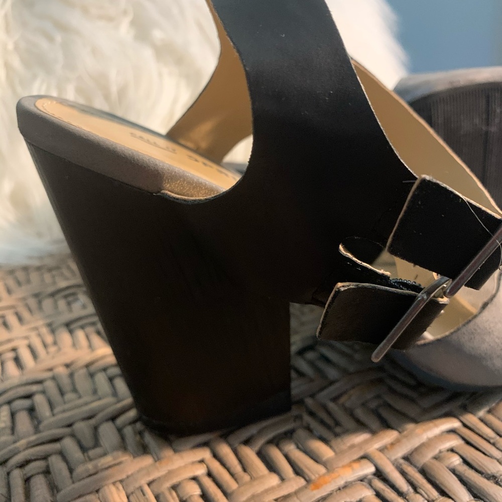 Shoes - Picture 6 of 6